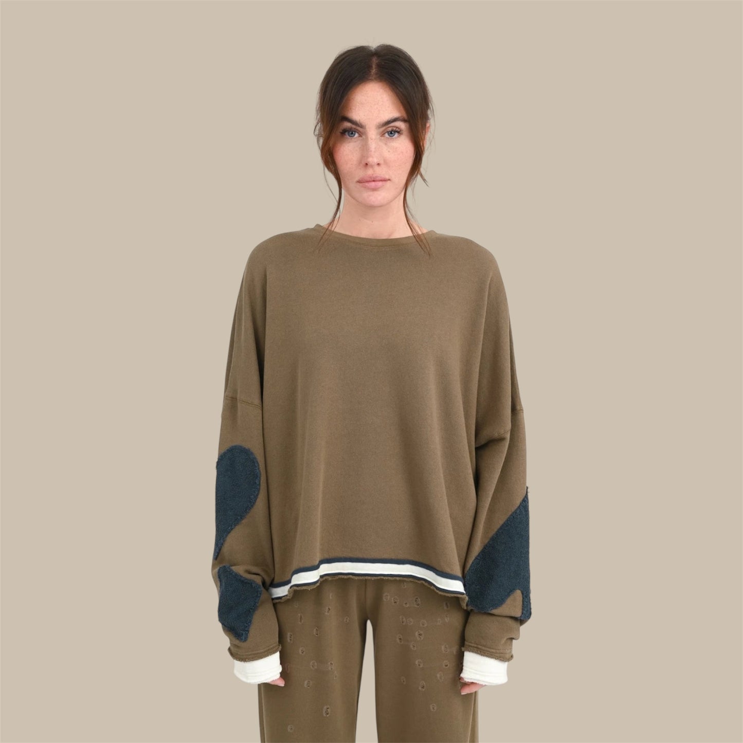 SWEATSHIRT HOPEWELL - Olive- Love, Joy & Victory